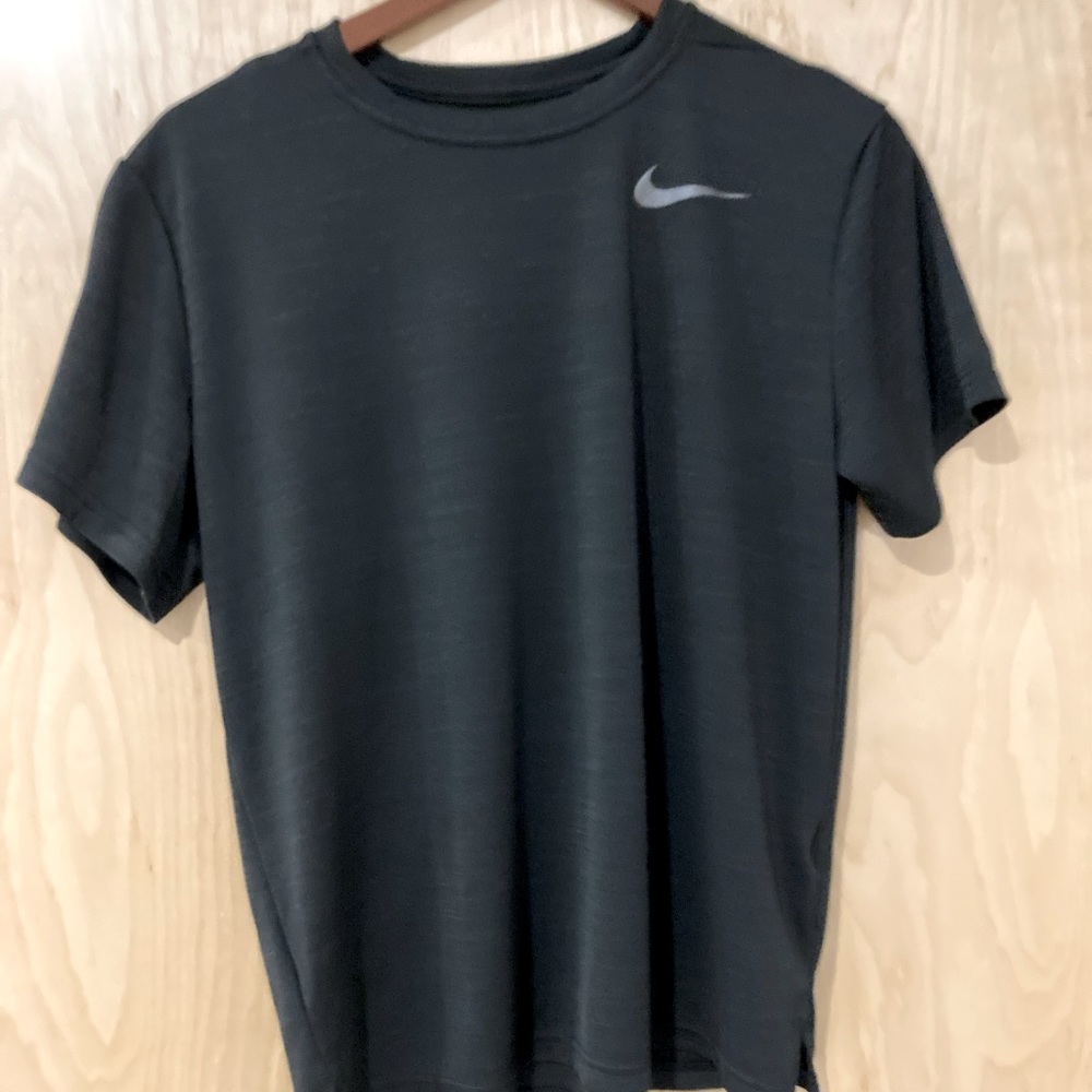 Nike DRI-Fit Workout Shirt